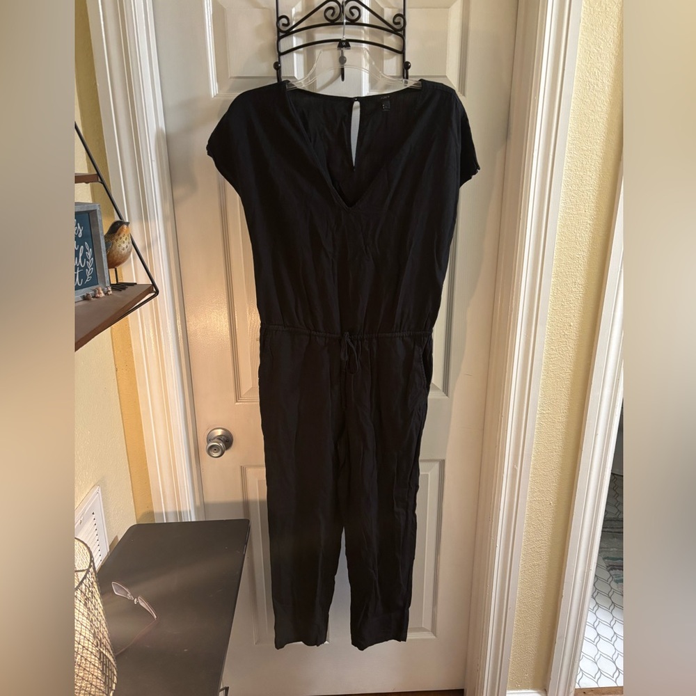 J. Crew Minimalist Core Black Linen Blend Drawstring Waist V-Neck Jumpsuit, Sz S
